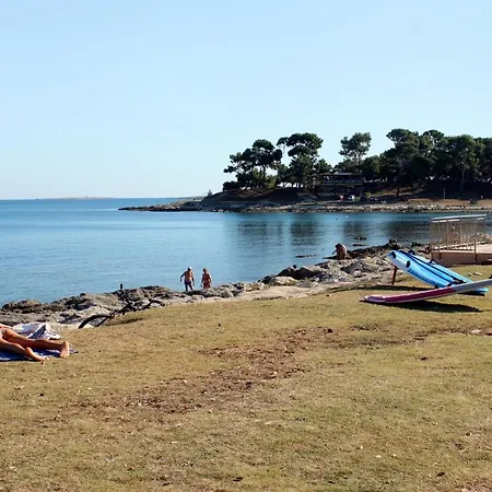 And By The Sea - 7278 ゲストハウス 3*